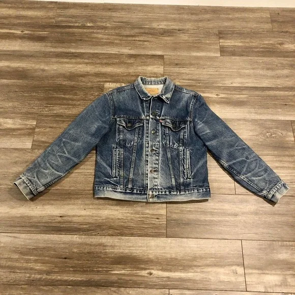 Vintage Levi's Trucker Jacket 42 Large Blue Jean Denim Pockets Button Front Men - Picture 2 of 14